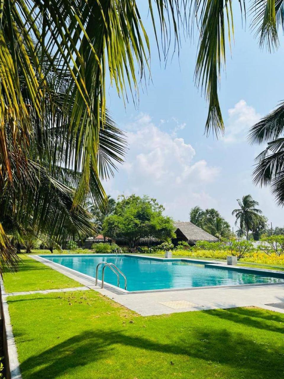 Nn Beach Resort & Spa Nilaveli Zewnętrze zdjęcie