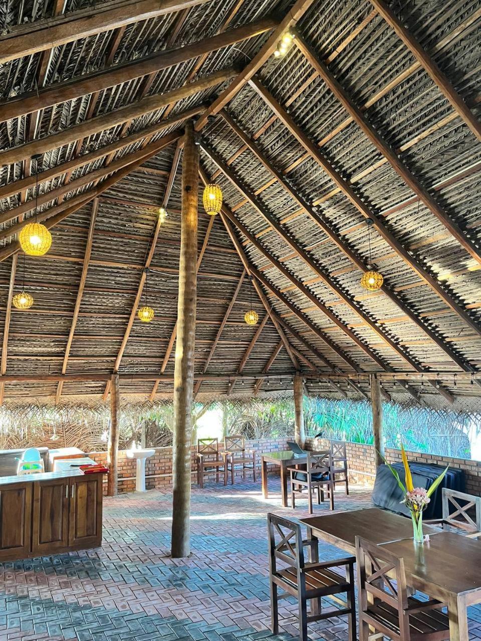 Nn Beach Resort & Spa Nilaveli Zewnętrze zdjęcie
